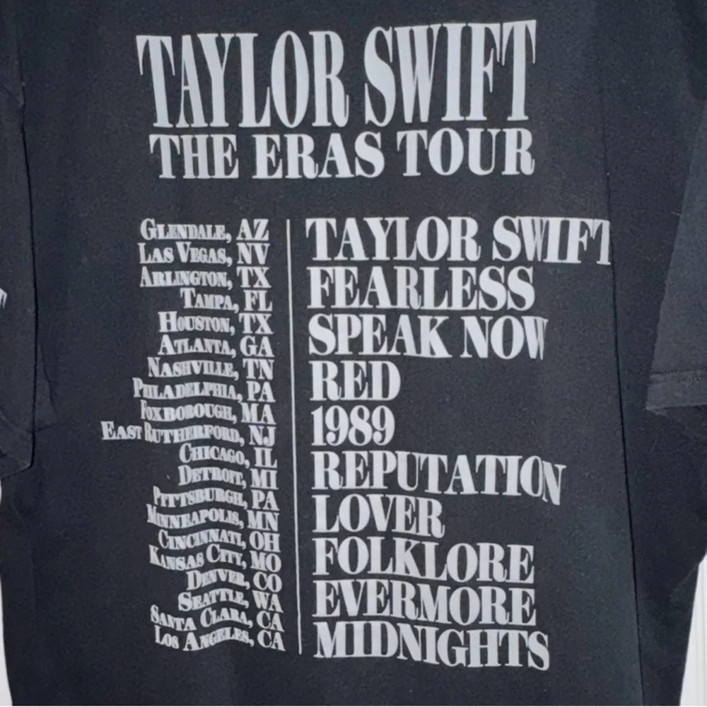 Taylor Swift The Eras Tour Black Graphic Photo Collage Concert Tee Women’s 2XL - Picture 9 of 9